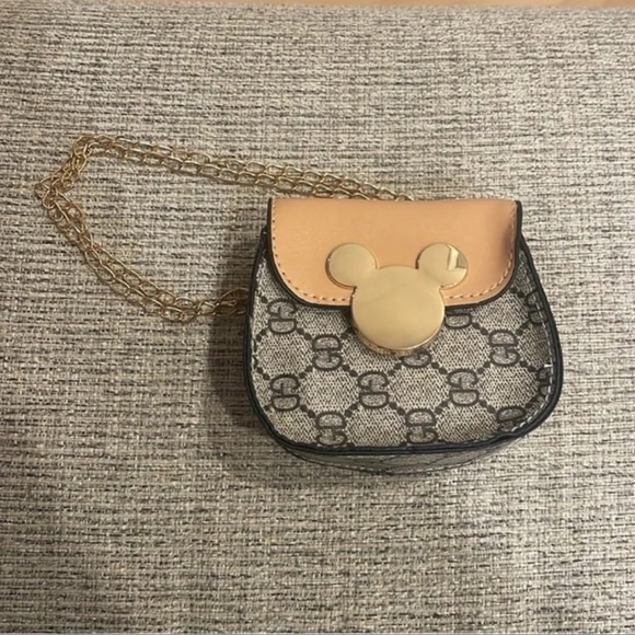 Mickey Mouse Clasp Mini Bag - Picture 2 of 3